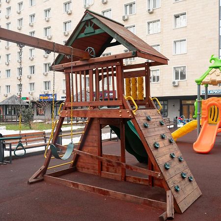 One Bedroom Apartment Next To Arbat In The Heart Of Алматы Экстерьер фото